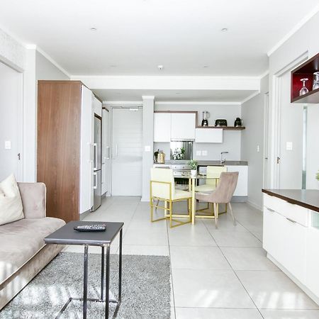 Cgrsa Apartments Sandton Johannesburg Bagian luar foto