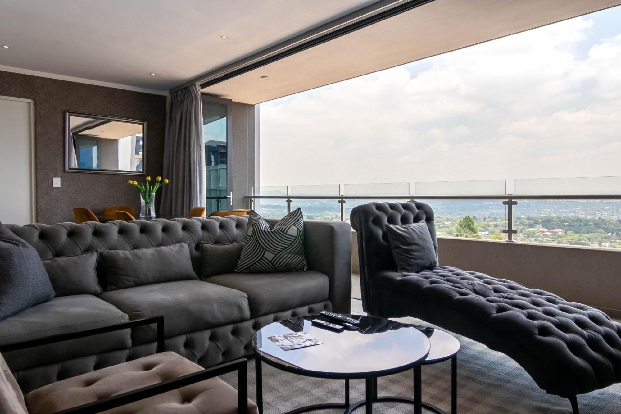 Cgrsa Apartments Sandton Johannesburg Bagian luar foto