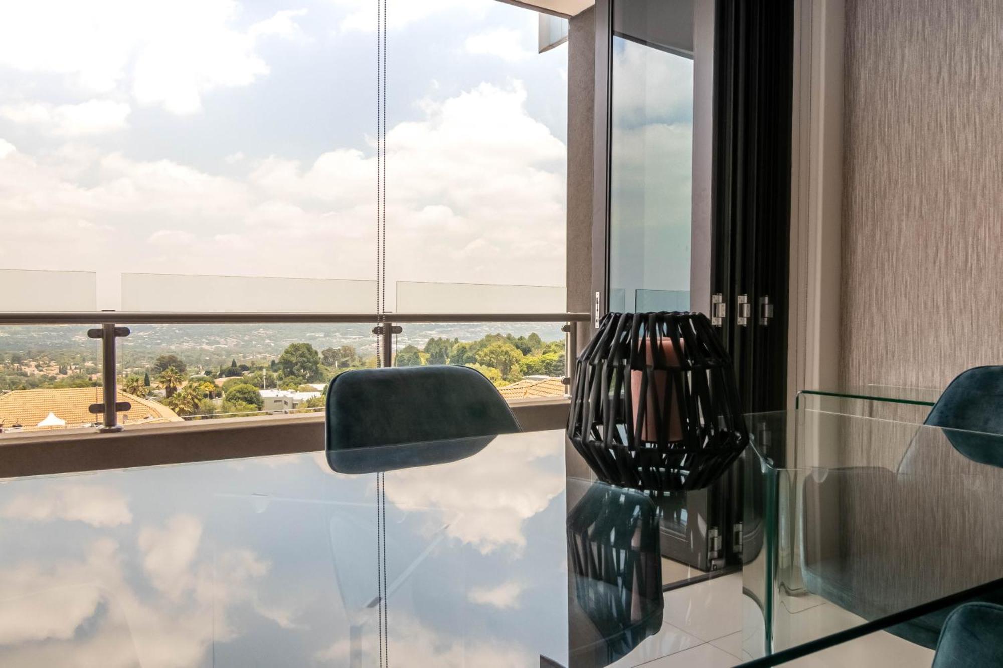Cgrsa Apartments Sandton Johannesburg Ruang foto